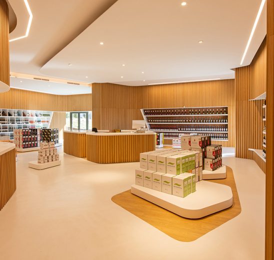 bodega-albacete-bodegas-lozano-tienda-interior