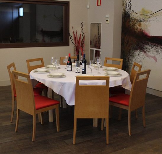 restaurante-enoturismo-rioja-bodegas-lozano-comedor3